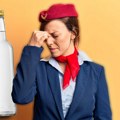 Pijana stjuardsa prokrijumčarila vodku na letu ka Londonu: Kada je izašla iz aviona hitno je odvezli u bolnicu - utvrđeno da…
