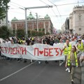 Studenti i građani krenuli u protestnu šetnju u Beogradu, iz Pionirskog parka čuje se glasna muzika