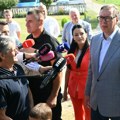 Vučić u poseti domaćinstvu Todorović u Jadranskoj Lešnici kod Loznice