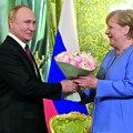 Prizivanje Angele Merkel: EU–Rusija: Ratovati ili pregovarati