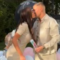 Porodila se naša poznata pevačica: Svi su mislili da će biti Brenina snajka, a ona sreću pronašla kraj drugog u Švedskoj