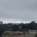 Osetno hladnije sa kišom i pljuskovima – temperatura do 21 stepen