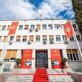 Poslanici dobro plaćeni Za nerad: Naknade za avgust bivšim i sadašnjim crnogorskim parlamentarcima oko 100.000 evra