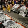 Izrael: Porodice talaca podigle šatore ispred Netanijahuove rezidencije