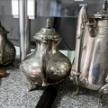 FOTO Preko Horgoša pokušao da prošvercuje 300 komada srebrnine: Bodeže, nakit, čajnike, lampe...