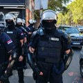 ‘Све да стане’: Блокаде у Новом Саду, Нишу, Београду, полиција испред Правног факултета