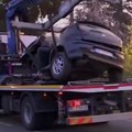 (Foto) Prve slike stravičnog udesa u Barajevu: Automobil zgužvan, otkriveno kako je poginuo mladić (21), suvozač čudom preživeo…