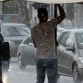 Pljuskovi i olujni vetar stižu u više krajeva Srbije, temperatura danas dostigla 40 stepeni