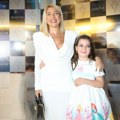 "Moja ćerka je dobila 5 iz matematike, zato sam joj ispunila želju" Jovana Jeremić pokazala kako je nagradila Leu za uspeh u…