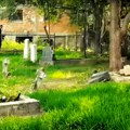 Srušeno 8 spomenika: Vandalizam na pravoslavnom groblju u Sarajevu