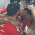 Zbog ovoga je zvezda u velikom problemu! Evo kako se povredio DŽoel Bolomboj u Morači (video)