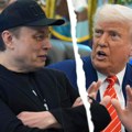 Akcije Tesle porasle za oko pet odsto nakon velikog pada zbog svađe Maska i Trampa