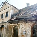 Polupane šoferke, rupe po krovovima, stradali i migavci: Fotografije posle nevremena u Sloveniji sve govore