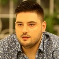 Neposredno po rođenu ćerkice oglasio se Ljuba Perućica: Neko čezne za partnerom, a neko ga ima i ne ceni...