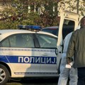 Tinejdžera tukla trojica vršnjaka, udarali ga čekićem po glavi! Horor u školi u Beogradu