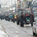 Protutnjali traktori i kamioni u Loznici, na minus dva održane božićne vožnje (foto)