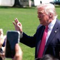 Tramp nagovestio mogućnost povlačenja američkih trupa iz Španije i Italije