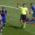 (Video) Srbin se nije iskontrolisao: Tukao rivala i levom i desnom, pa dobio crveni