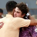 Fonseka obožava Federera, ali priznaje da je Đoković GOAT: „Voleo bih da je to Rodžer, ali to je život“