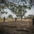 Masakr u Nigeriji: Najmanje 25 mrtvih, napadači išli od kuće do kuće