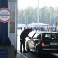 AMSS: Na graničnom prelazu Batrovci putnička vozila čekaju sat i po na izlaz