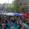 Brnabić: Niko nije dobio otkaz zbog učešća na protestu, uvrede na račun glumaca su greška