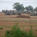 Izrael i Palestinci: Zebnja raste na granici sa Gazom dok izraelska vojska gomila trupe