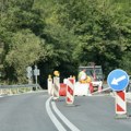 Izmene u saobraćaju na pojedinim deonicama puteva zbog radova