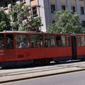 Tramvaj oborio pešaka kod Đeram pijace u Beogradu