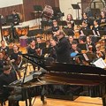 Mladi virtuoz David Božić oduševio publiku: Održan koncert Dečje filharmonije i Kalamazoo orkestra iz SAD