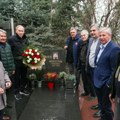 Čelnici Zvezde posetili grob legendarnog Miroslava Pavlovića Pavike