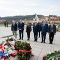Premijer Severne Makedonije posetio Memorijalni centar Adem Jašari