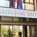 Nastavljaju sa opasnim metodama! Studenti blokaderi na Filozofskom fakultetu u Novom Sadu hoće da zabrane ulaz svim…