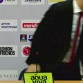 Sferopulos dao kratku izjavu, pa ustao i napustio konferenciju: Pogledajte šta je rekao
