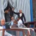 Kao da je Venecija „utihnula" pred „venčanje veka" – Bezos, mlada i gosti već pristigli jahtama i helikopterima