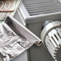 Trik zbog kojeg će Srbi plaćati manje RAČUNE ZA STRUJU: Evo šta obična folija radi vašem radijatoru
