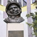 Oskrnavljena Gagarinova bista u Hrvatskoj