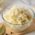 Kafanska kupus salata oboriće vas s nogu: Jednom kad je budete probali, više je nikad nećete praviti drugačije