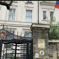 Ruska ambasada: London pokušava da sabotira pregovore o Ukrajini