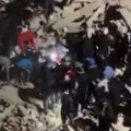 Ljudi zarobljeni pod zemljom, zgrade se srušile sa njima! Raste broj žrtava u Maroku, spasioci neprekidno kopaju (video)