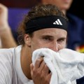 Zverev frustriran: "Nije igrao dve godine, a servira 230 km/h" VIDEO