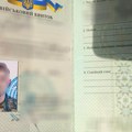 (Foto) Učestvovao u ratu u stranoj zemlji: Uhapšen mladić kod kog je nađena vojna knjižica ukrajinske vojske i uniforma