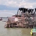 Vatrena stihija progutala splavove: Vatrogasci-spasioci u poslednjem trenutku sprečili još veću katastrofu na Adi Ciganliji…