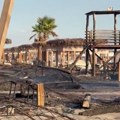 Gori jedna od najpopularnijih plaža u Crnoj Gori! Buktinja progutala sve pred sobom: Vatrogasci hitno izašli na teren
