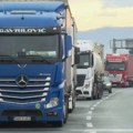 Na više graničnih prelaza teretna vozila čekaju tri do četiri sata na izlaz