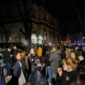 Protest ispred niškog RTS-a na koji su pozvali studenti