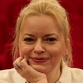 Ispod glumačkog smeha skriveno je mnogo bola: Olja Đorđević o predstavi "To smo mi" np Priština sa sedištem u Gračanici