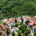 Ljubitelji ove banje će se obradovati, sezona počela ranije: Otvoreni bazeni, a smeštaja ima za oko 2.600 dinara