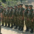 Gašić i Mojsilović obišli pripadnike Vojske Srbije u Kopnenoj zoni bezbednosti