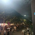 Protestna kolona u Valjevu stigla do zgrade policijske uprave